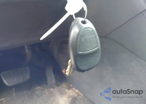 2011 Chevrolet Traverse 1Lt z USA, uszkodzony, nr VIN 1GNKVGED3BJ378381